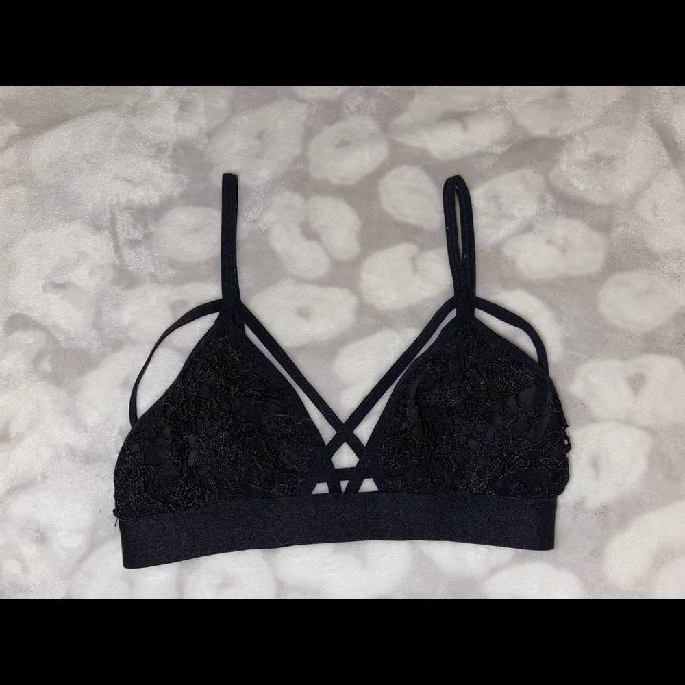 Fashion Nova Strappy Bralette